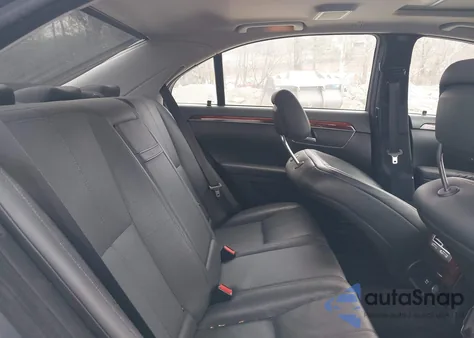 2008 Mercedes-Benz S 550 4Matic из США, поврежденный, VIN WDDNG86X08A236048